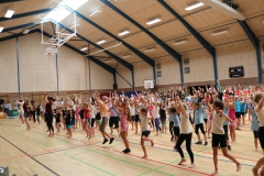 IMG_9410-Tanz-fuer-alle-nach-dem-Musikstueck-„Cant-Stop-The-Feeling