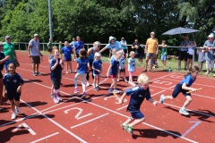 1_50-Meter-Pendelstaffel